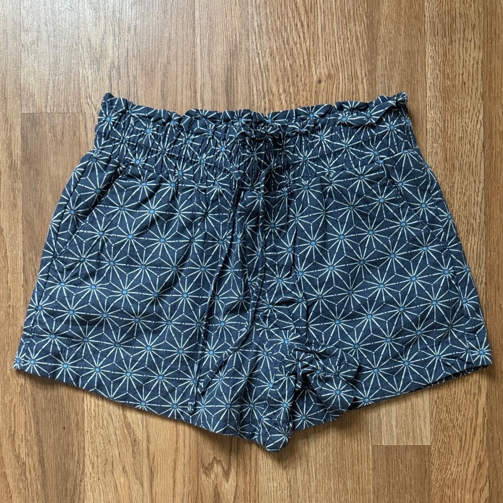 A NEW DAY SHORTS